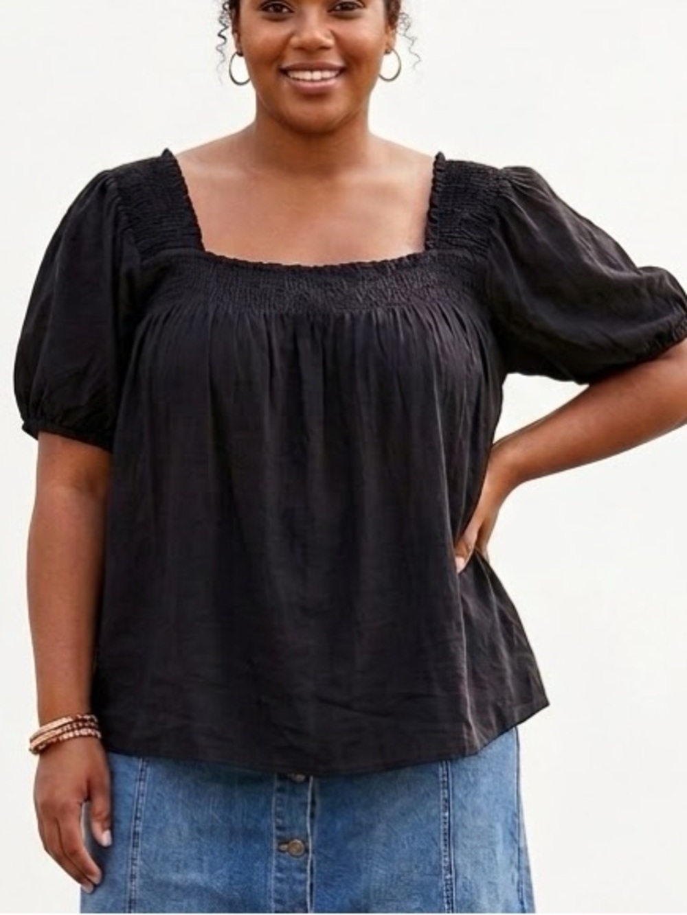 Alexander Jordan Black Top / Shirt Size 2x Scoop Neck Ruched Flowy Blouse